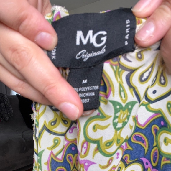 Colorful pattern blouse - Picture 3 of 3